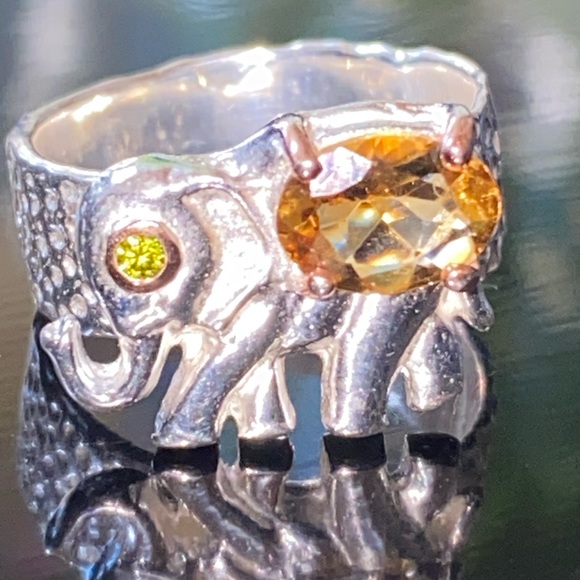 Beautiful Genuine Citrine Ring - Picture 3 of 11